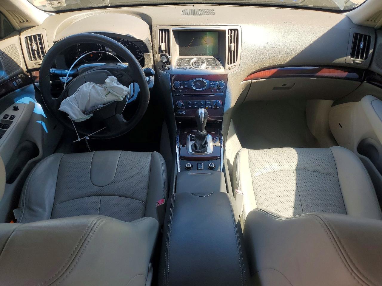 2012 INFINITI G37