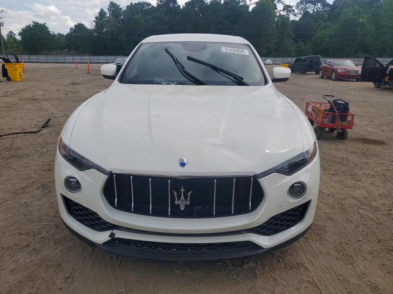 2018 MASERATI Levante