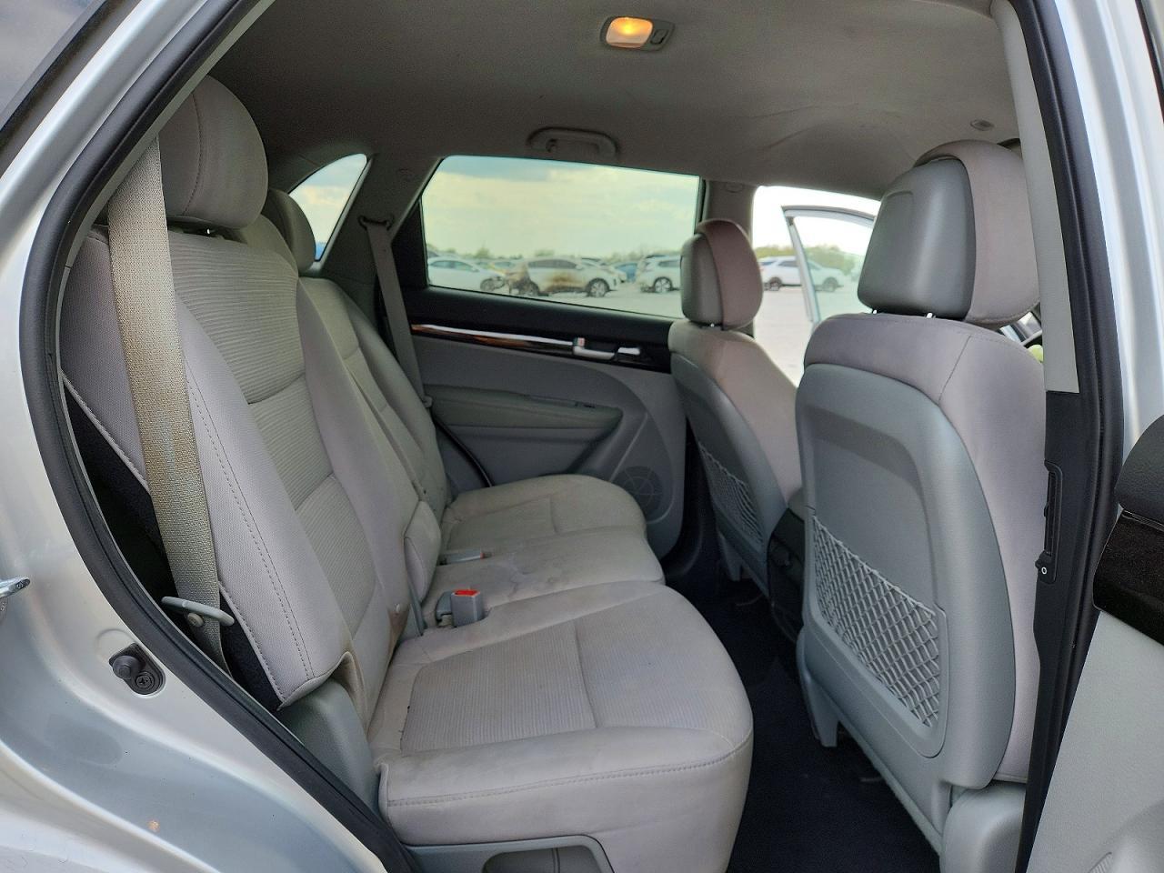 2015 KIA SORENTO