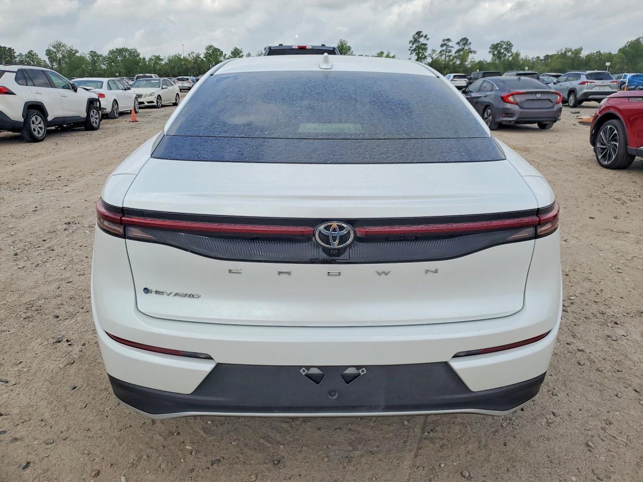 2026 TOYOTA Crown
