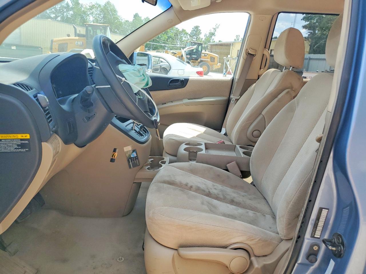 2007 HYUNDAI Entourage