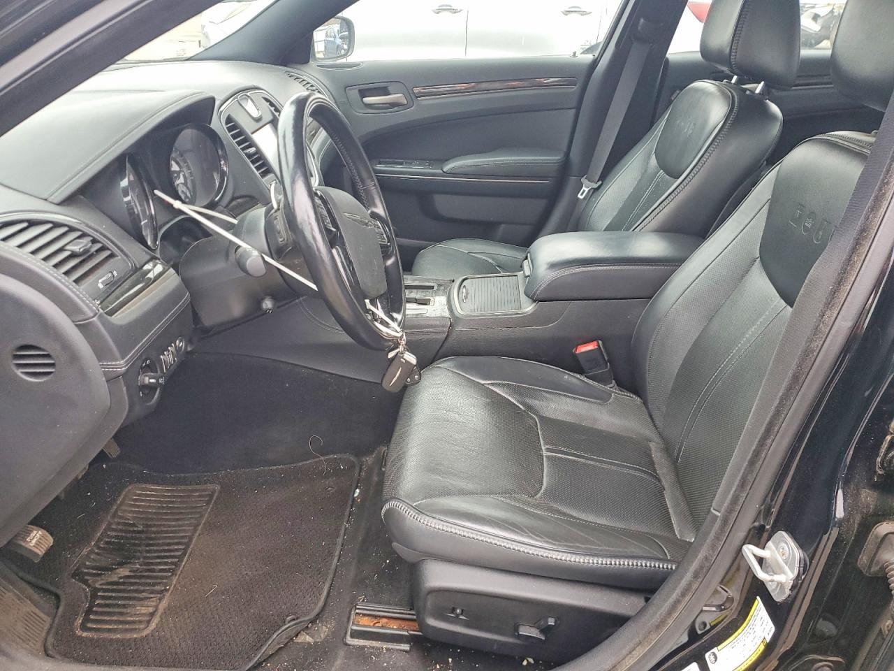 2013 CHRYSLER 300