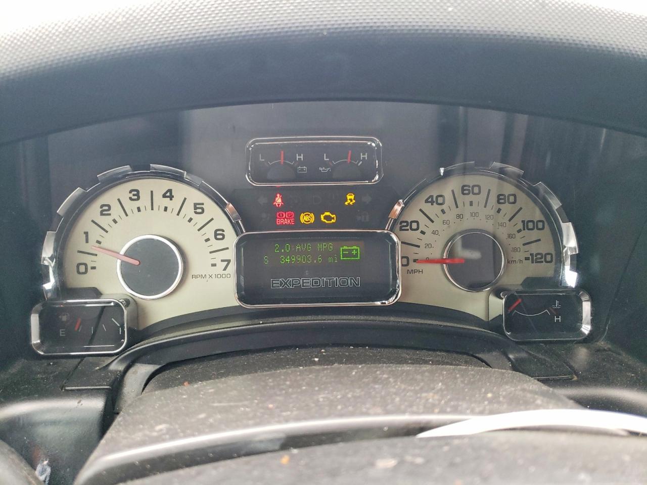 2010 FORD Expedition