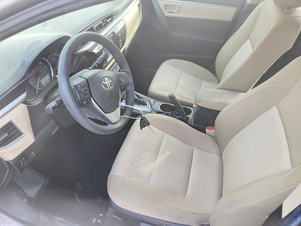 2015 TOYOTA COROLLA