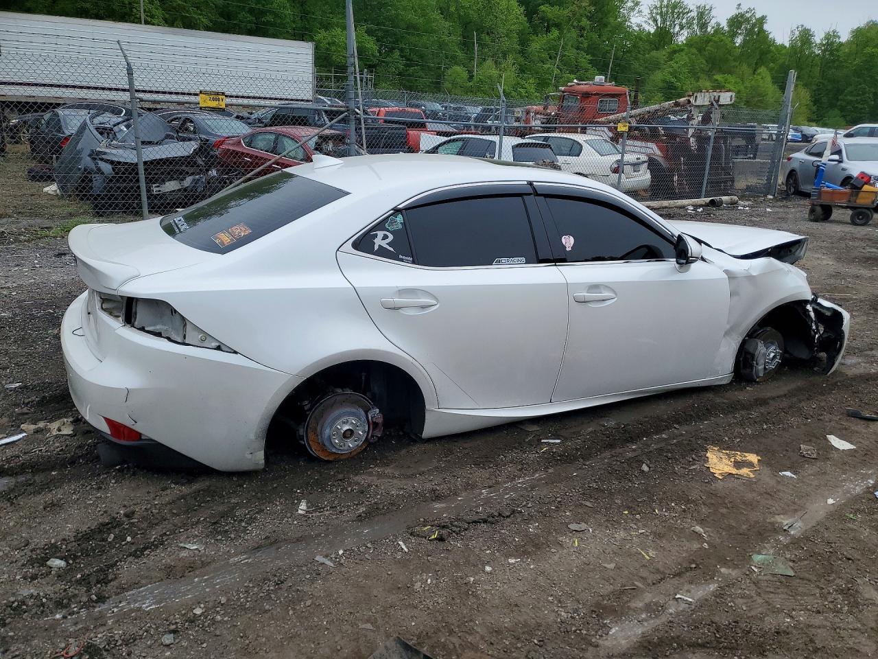 2016 LEXUS IS 300