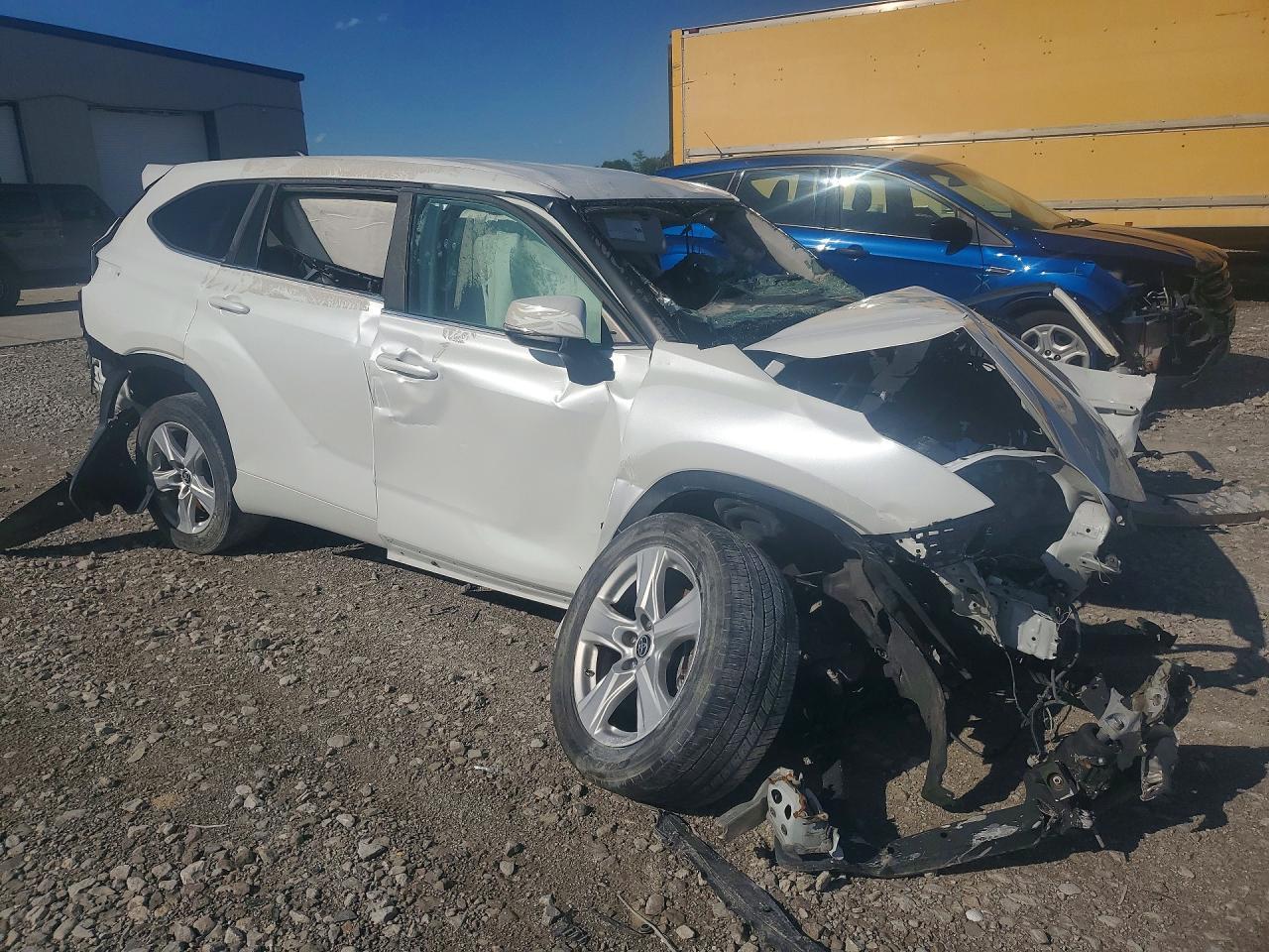 2023 TOYOTA HIGHLANDER