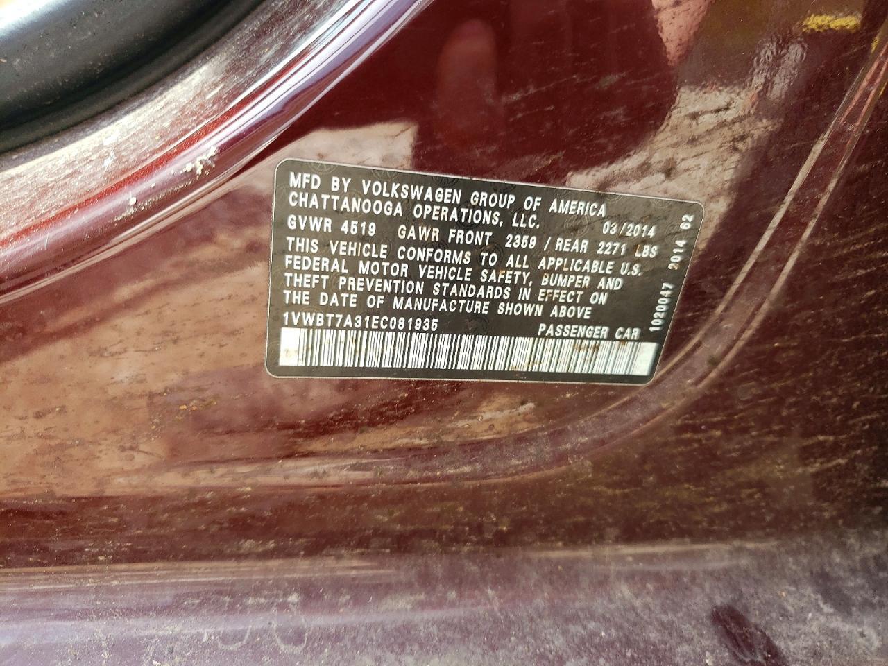 2014 VOLKSWAGEN Passat
