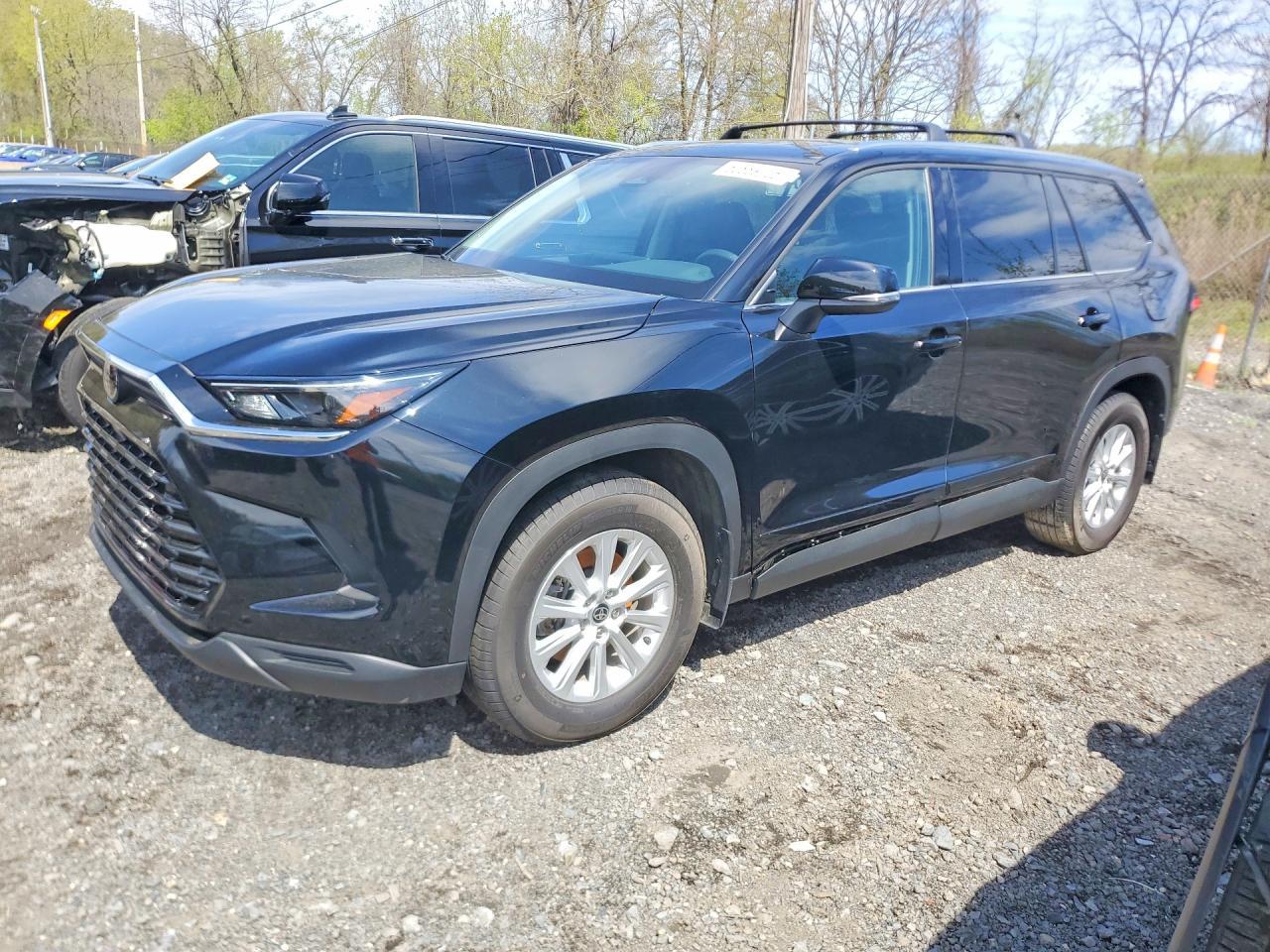 2025 TOYOTA HIGHLANDER