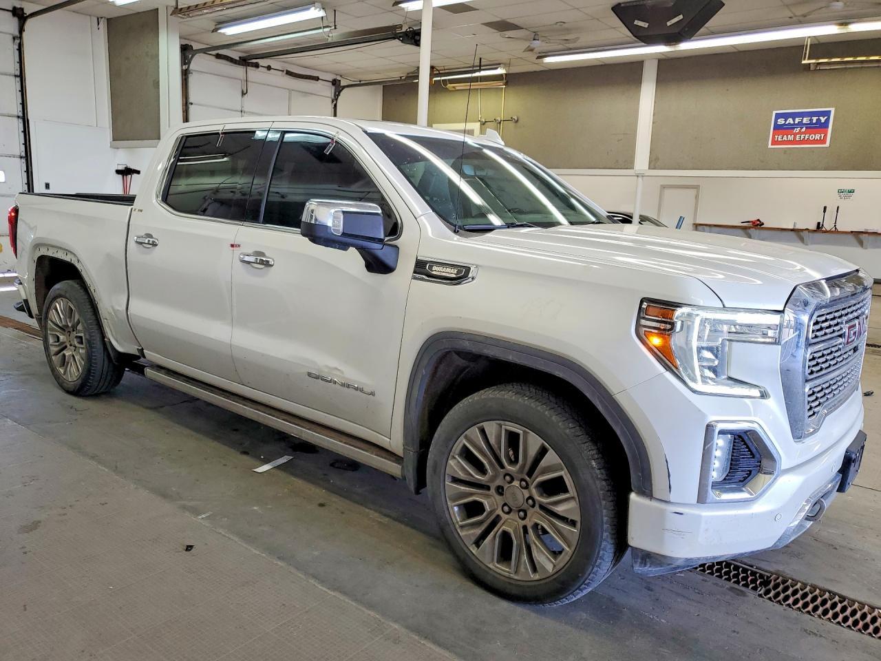 2021 GMC Sierra
