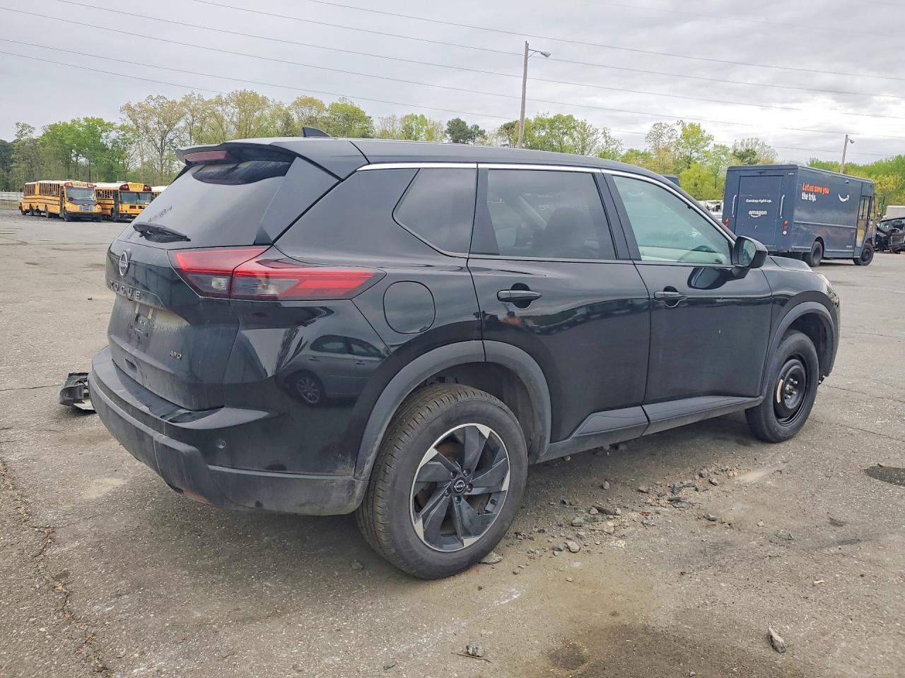 2025 NISSAN ROGUE