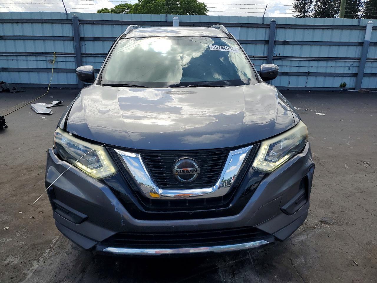 2018 NISSAN ROGUE