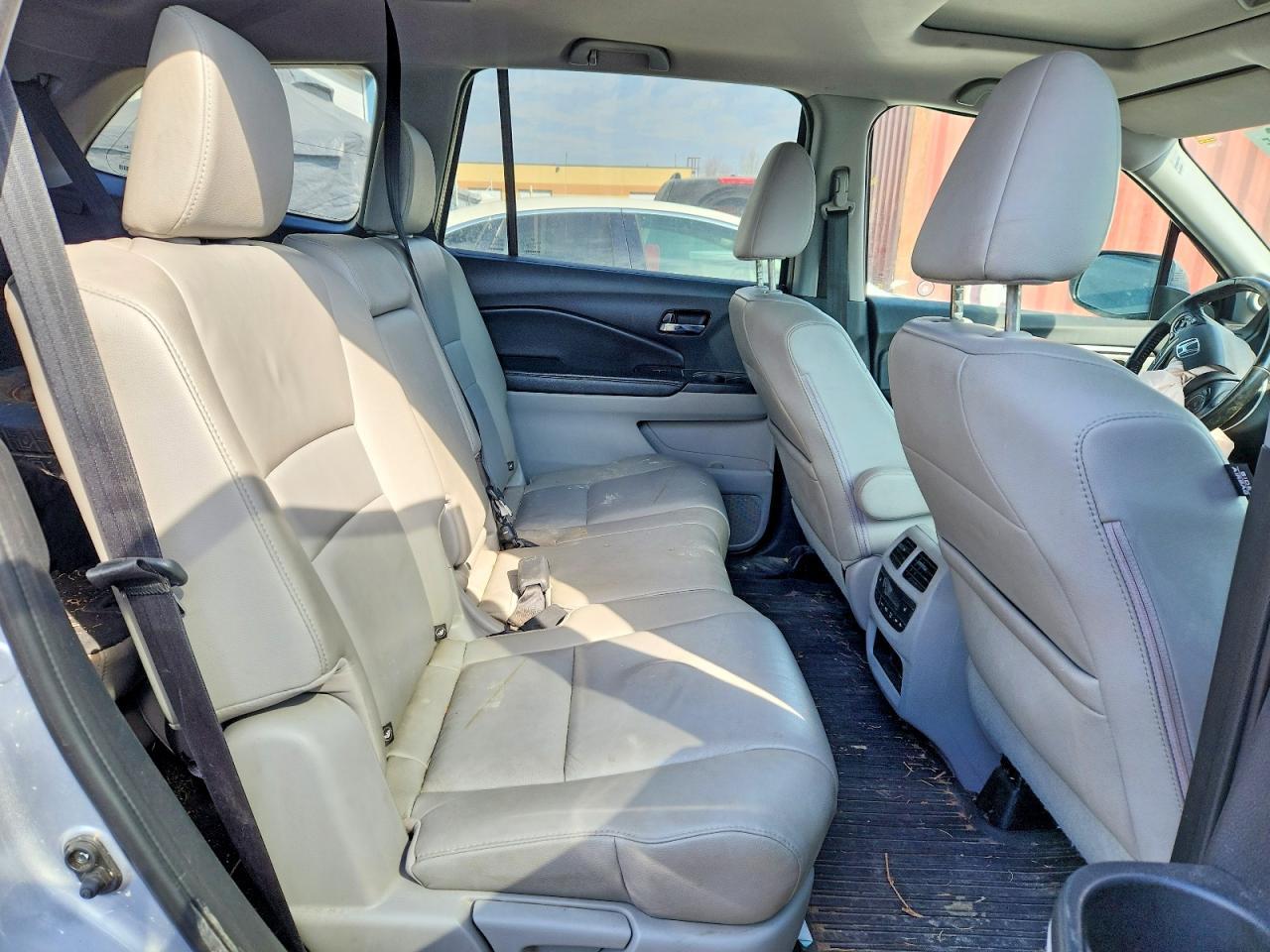 2016 HONDA PILOT