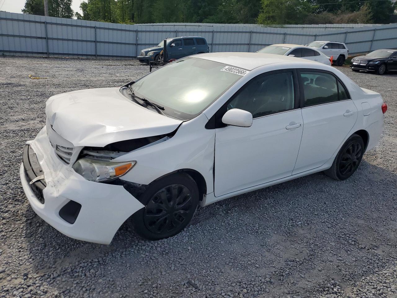2013 TOYOTA COROLLA