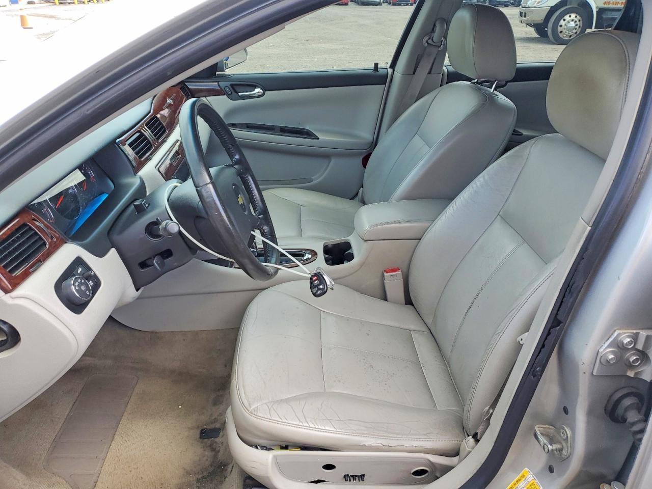 2011 CHEVROLET IMPALA