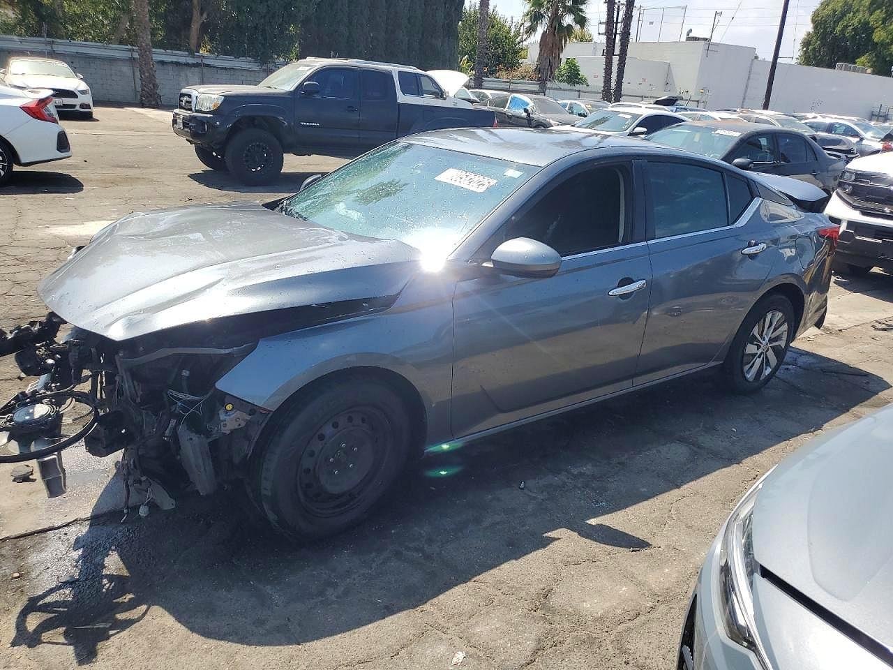 2019 NISSAN ALTIMA