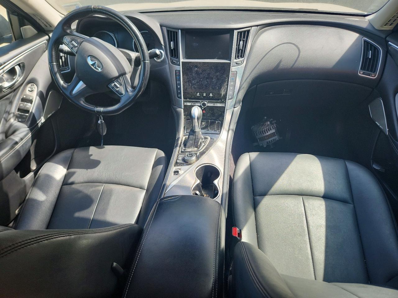 2017 INFINITI Q50