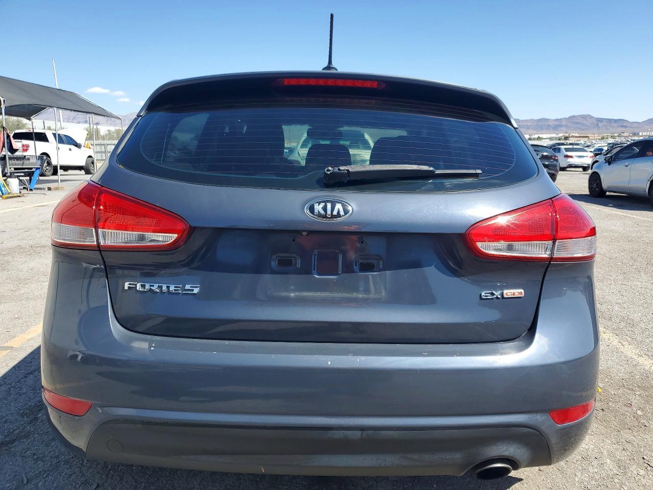 2015 KIA FORTE