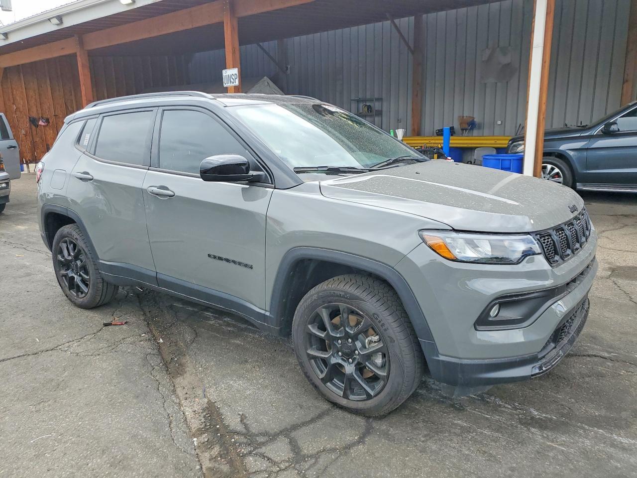 2023 JEEP Compass