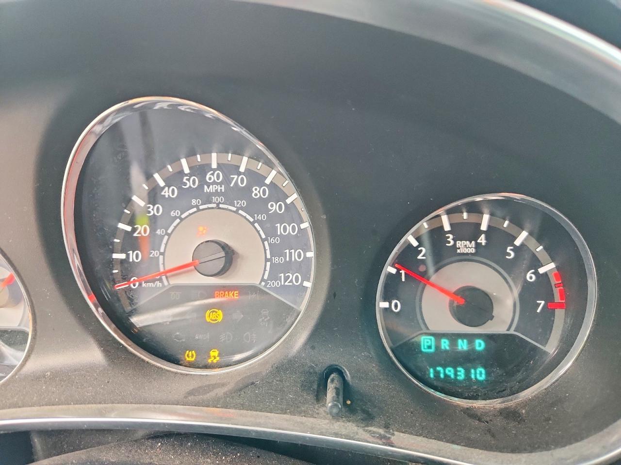 2014 CHRYSLER 200