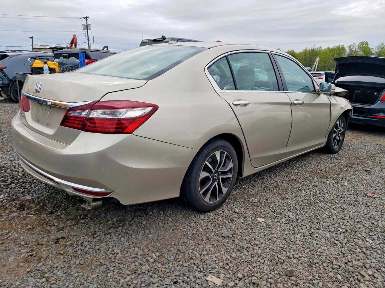 2016 HONDA ACCORD
