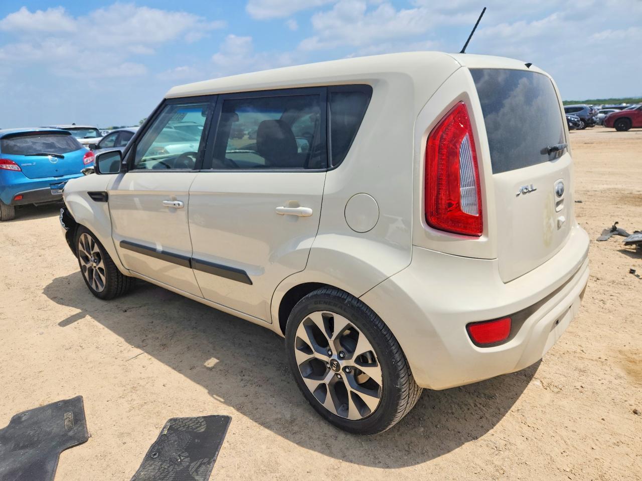 2013 KIA SOUL
