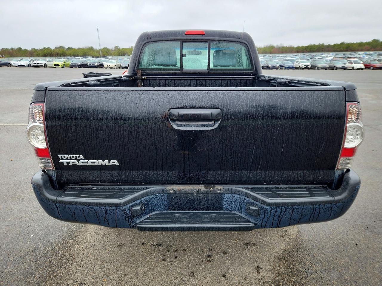 2011 TOYOTA TACOMA