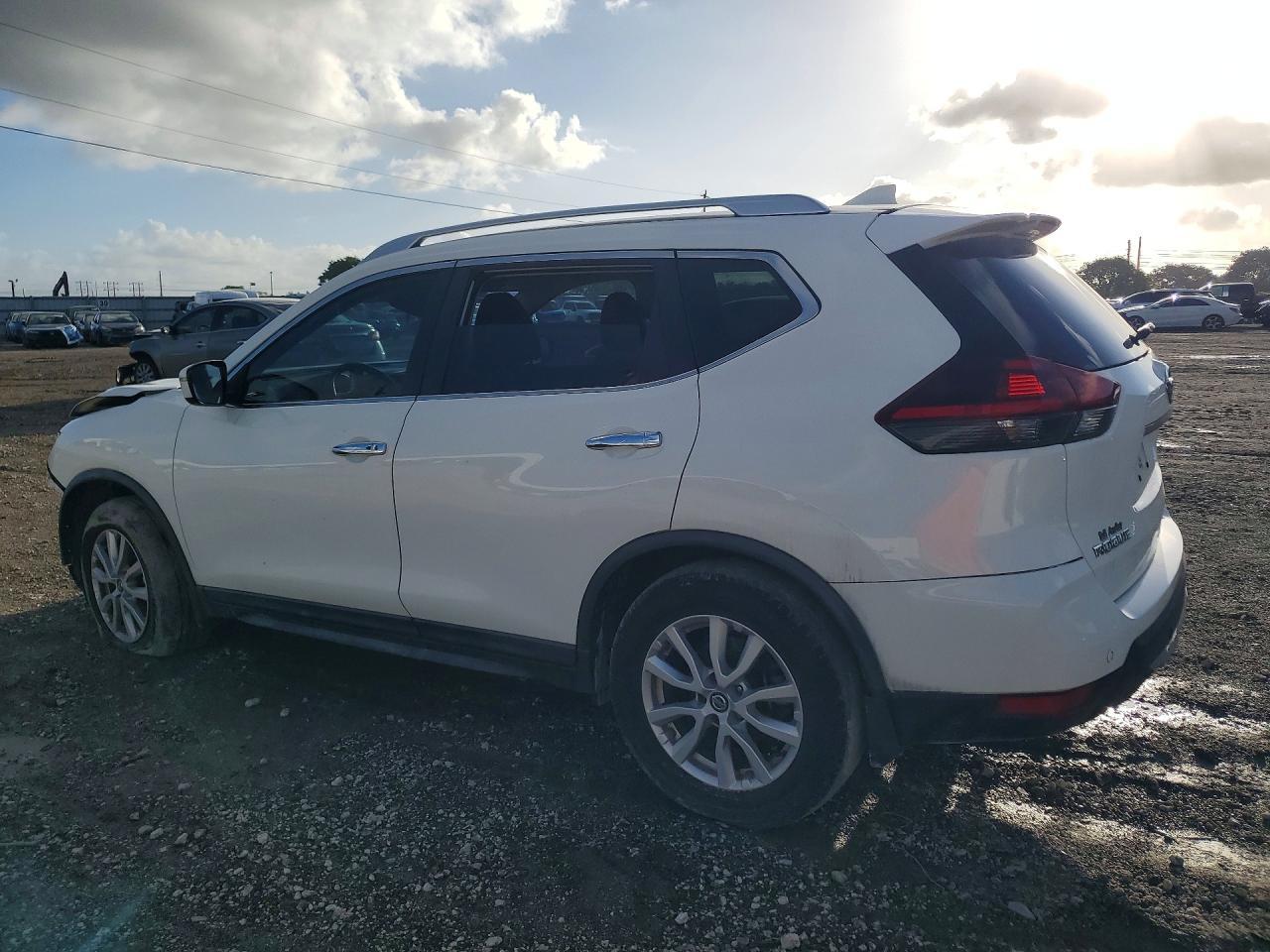 2019 NISSAN ROGUE