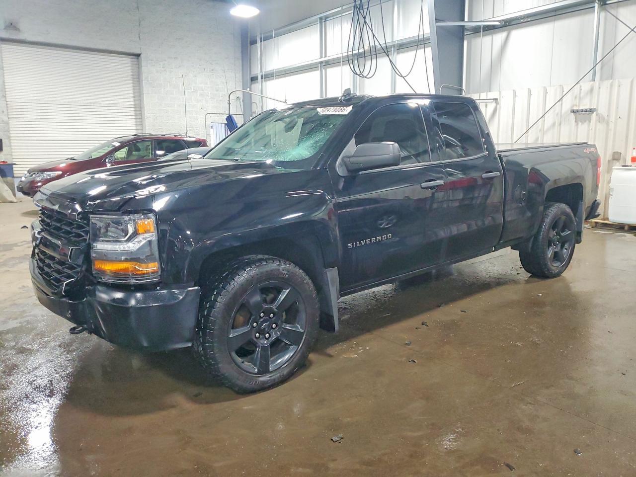 2017 CHEVROLET Silverado