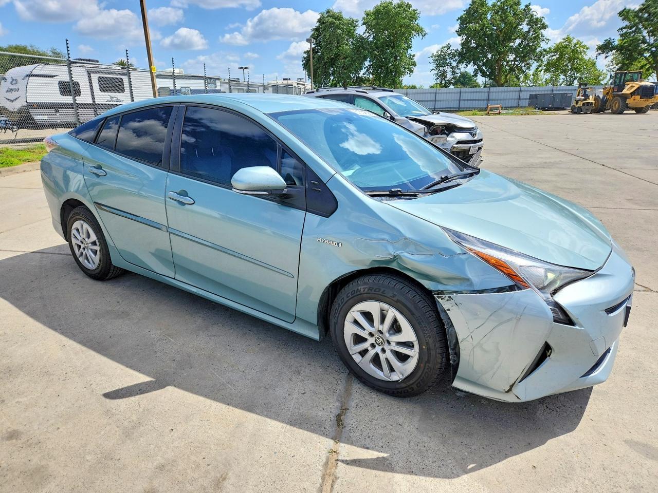 2016 TOYOTA PRIUS