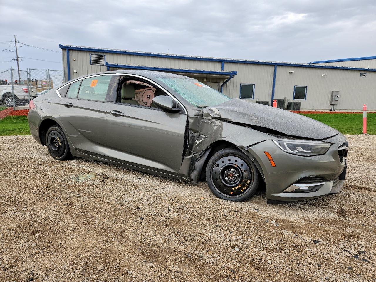 2018 BUICK Regal