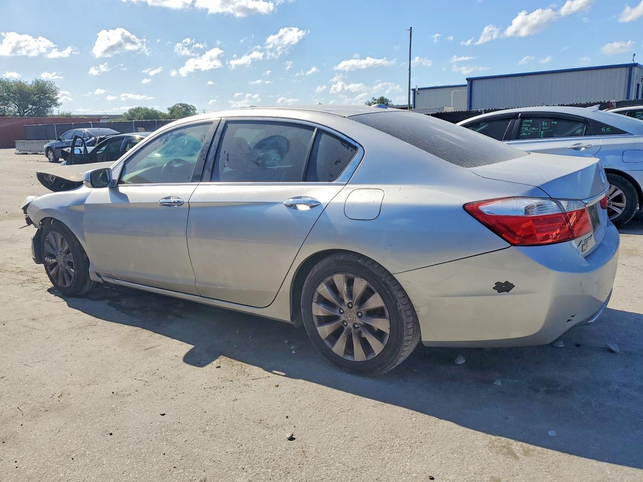 2014 HONDA ACCORD