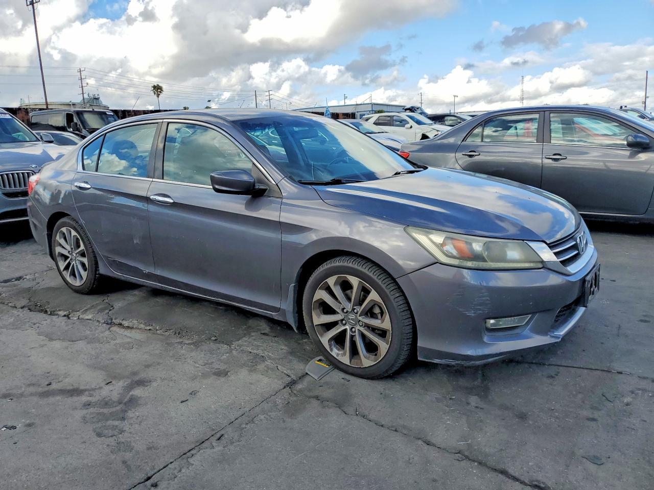 2013 HONDA ACCORD