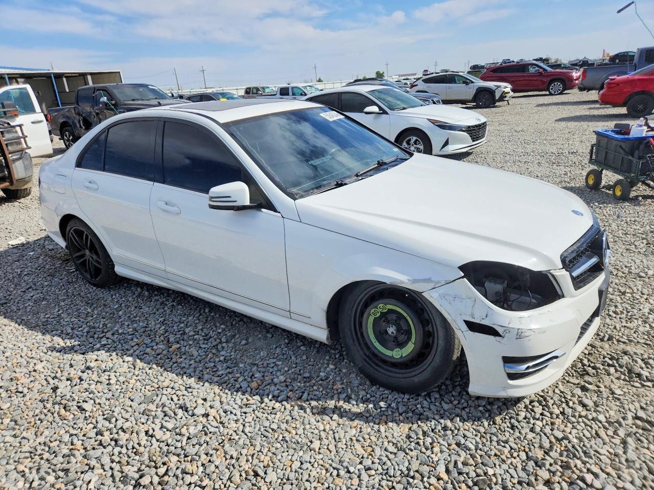 2013 MERCEDES-BENZ C-CLASS