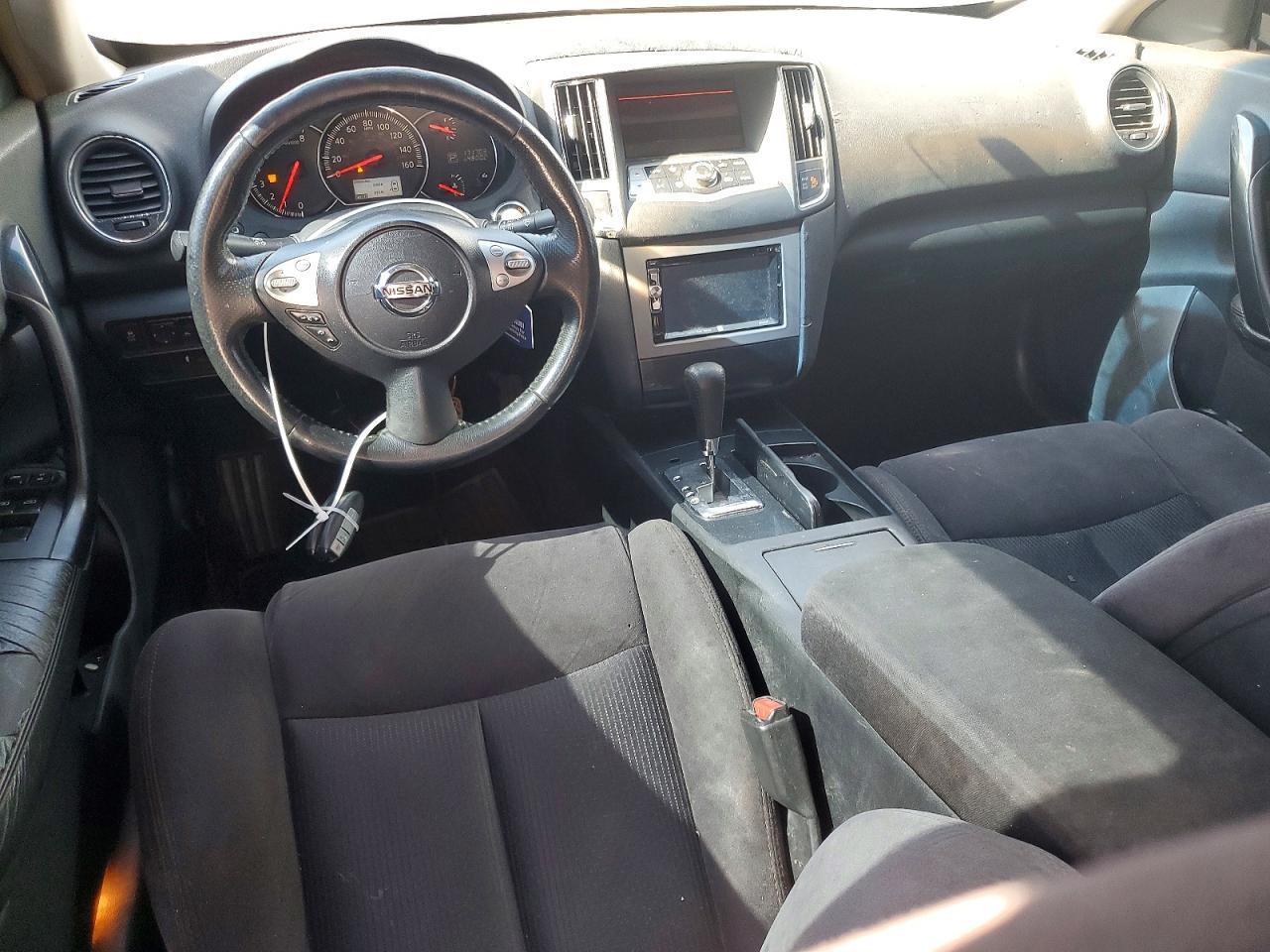 2014 NISSAN Maxima
