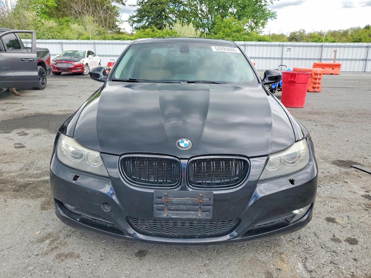 2011 BMW 3 SERIES