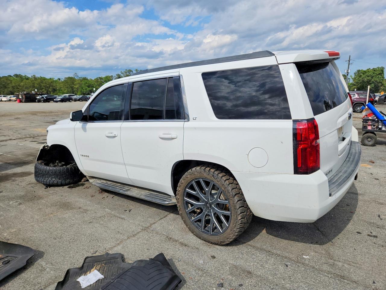 2015 CHEVROLET Tahoe