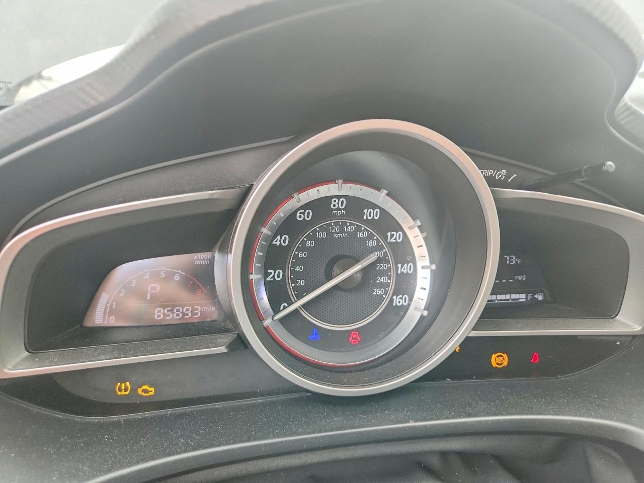 2015 MAZDA 3