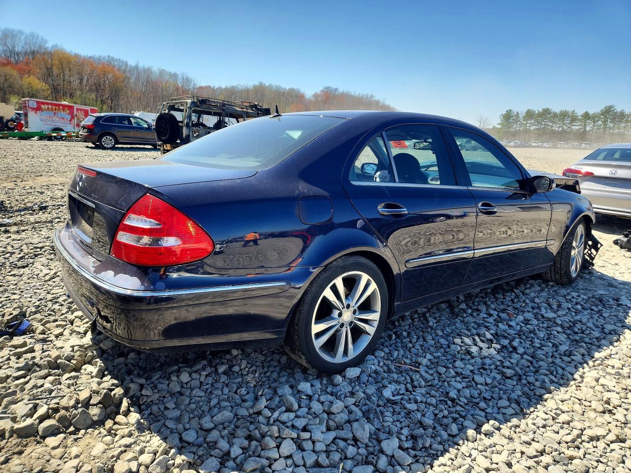 2003 MERCEDES-BENZ E-Class