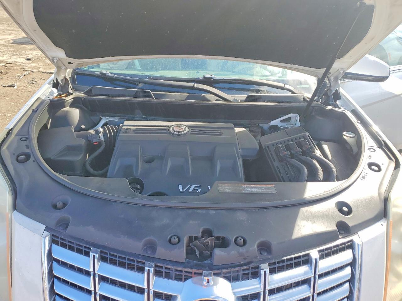 2013 CADILLAC SRX