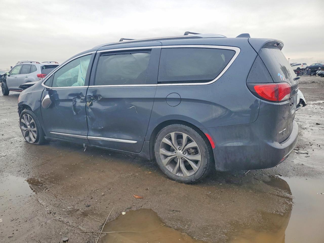 2020 CHRYSLER Pacifica