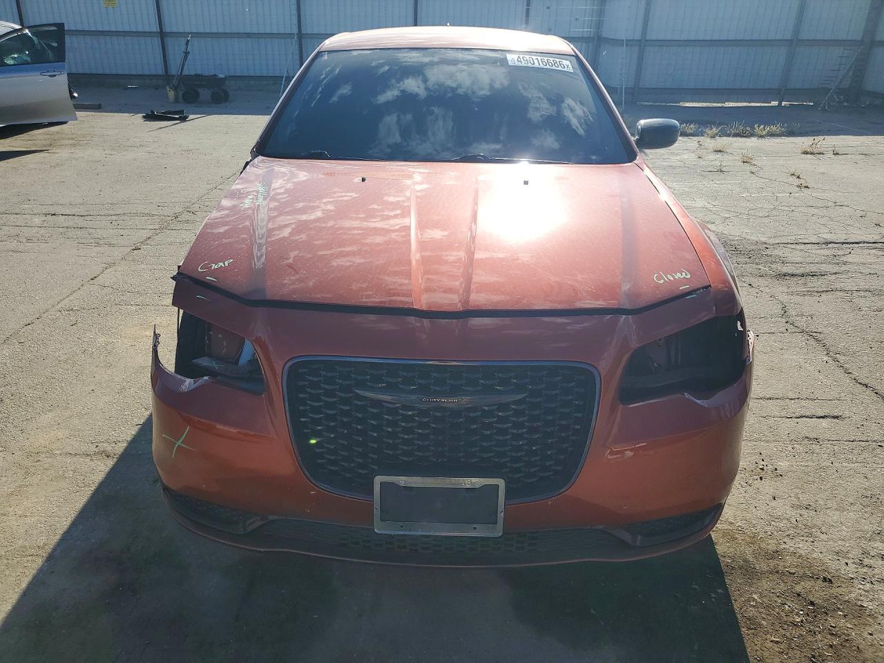2021 CHRYSLER 300