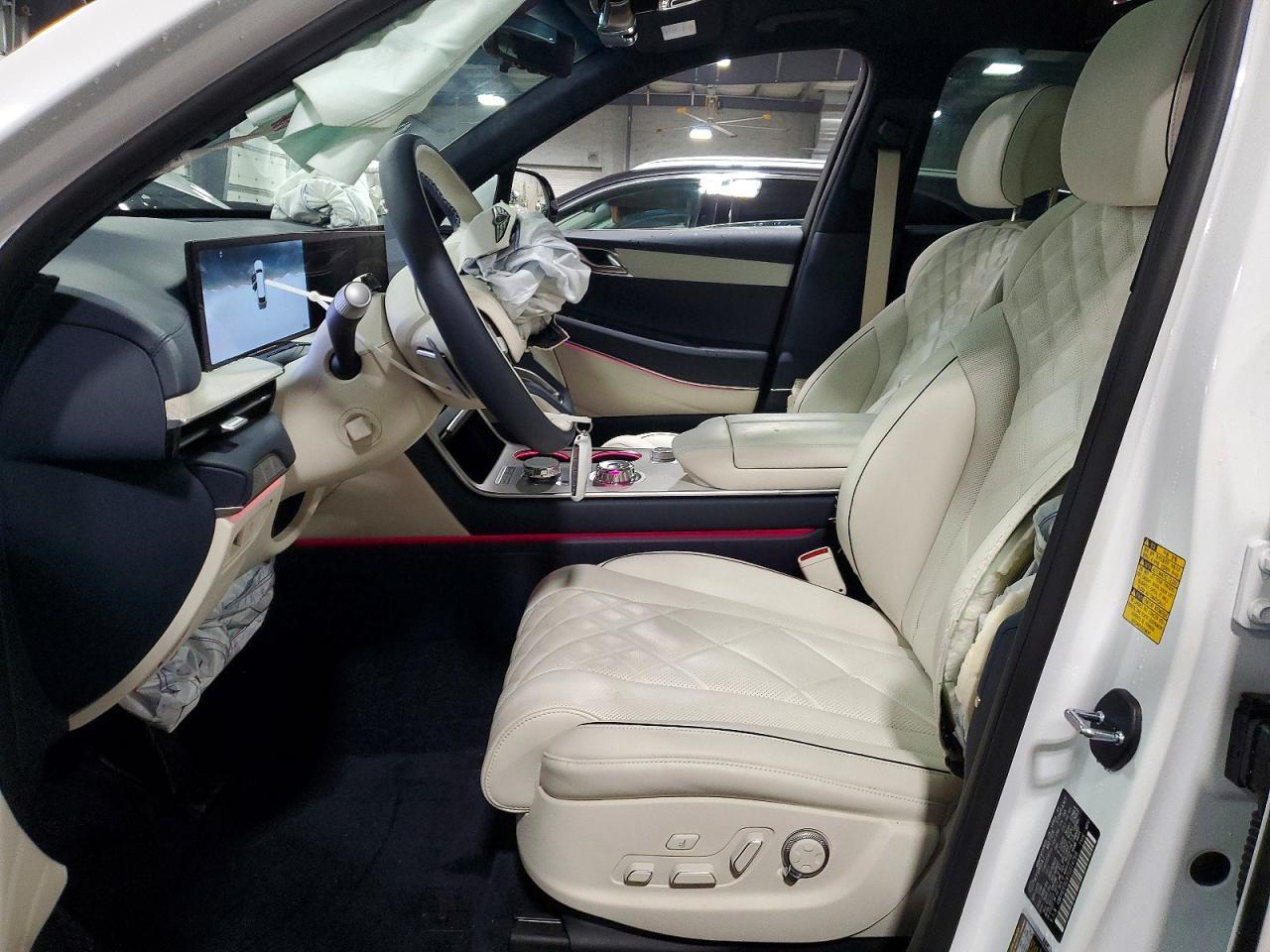 2026 GENESIS GV80