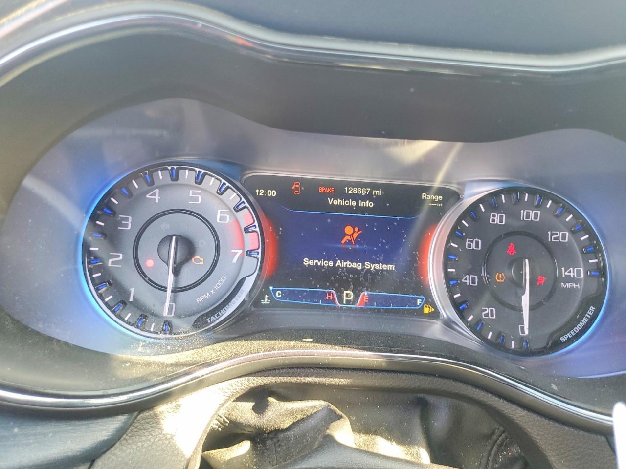 2016 CHRYSLER 200