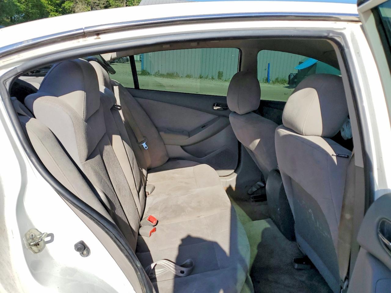 2011 NISSAN ALTIMA