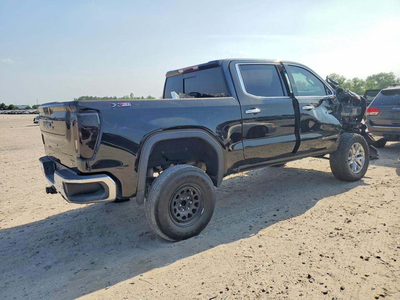 2022 GMC Sierra