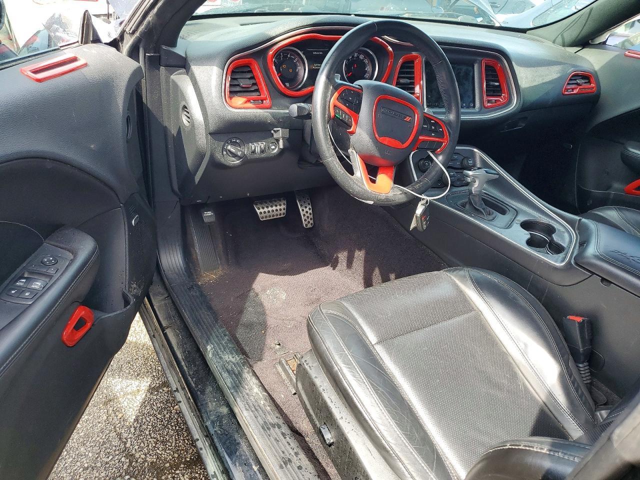 2018 DODGE Challenger