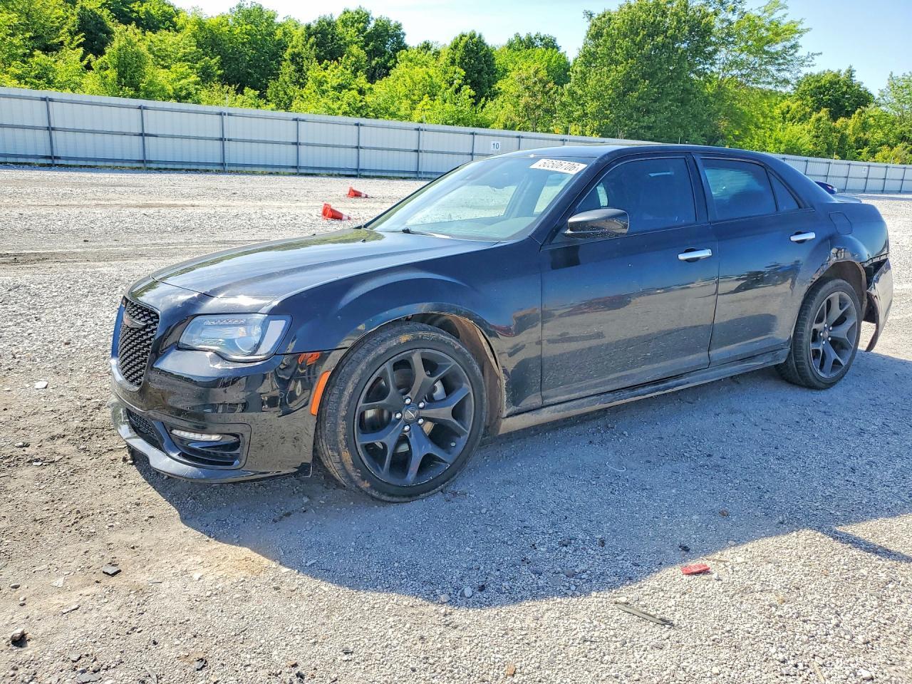 2022 CHRYSLER 300