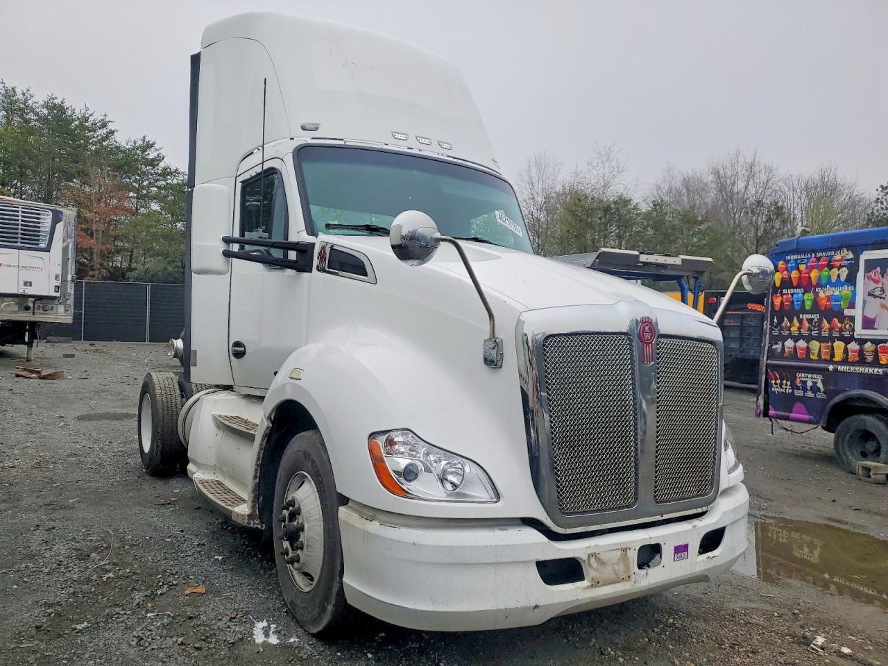 2014 KENWORTH Construction