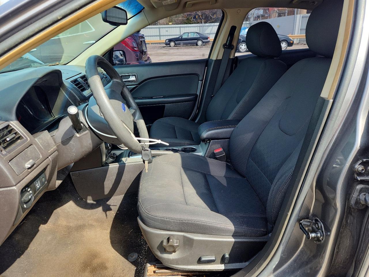 2011 FORD FUSION