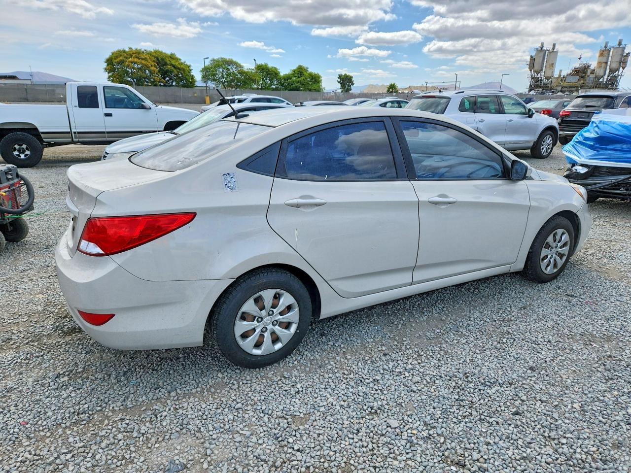 2016 HYUNDAI ACCENT